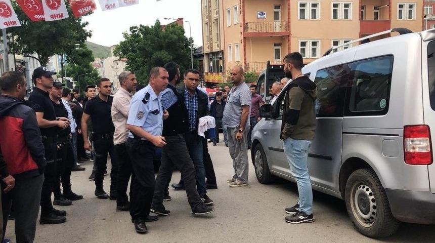 Kars&rsquo;ta Silahlar Konuştu: 1 Yaralı