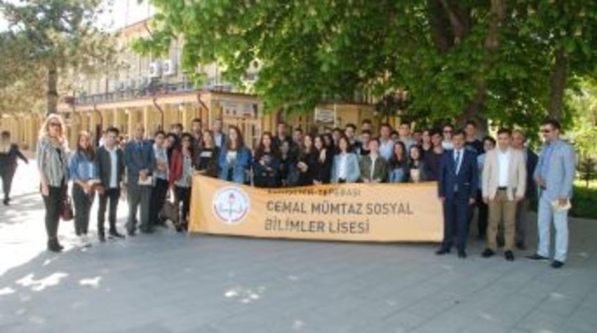 İki Okuldan &ldquo;yollar Kitapla Biter&rdquo; Projesi