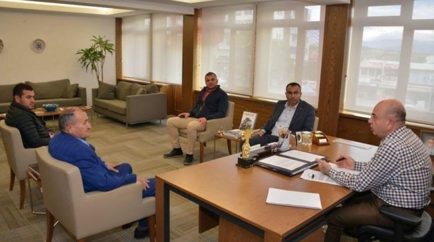 Başkan Saraoğlu: &Ouml;ncelikli Hizmet Politikamız İl&ccedil;emizi Vatandaşlarımızla Birlikte Y&ouml;netme