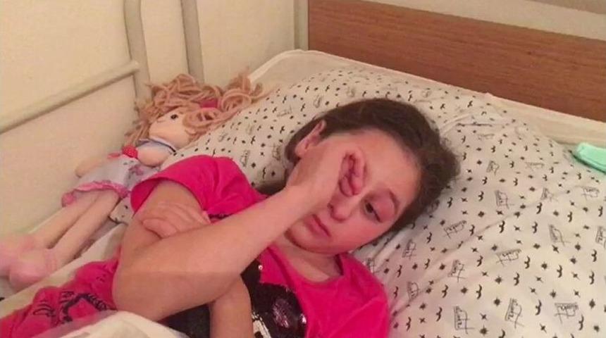 (özel) Kardeşi Silahla Oynarken Felç Bıraktı, Tedavi İçin Yardım Bekliyor