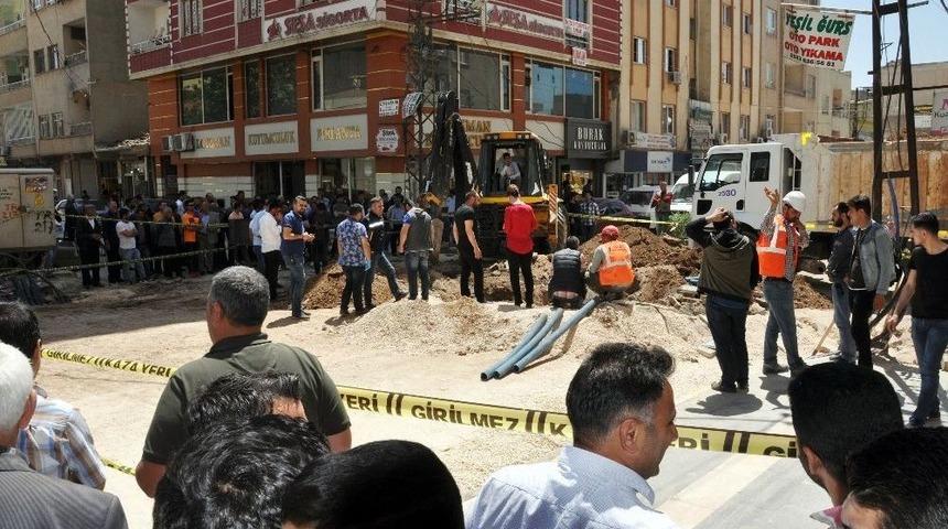 Mardin&rsquo;de Kazı Sırasında İnsan Kemikleri Ortaya &Ccedil;ıktı