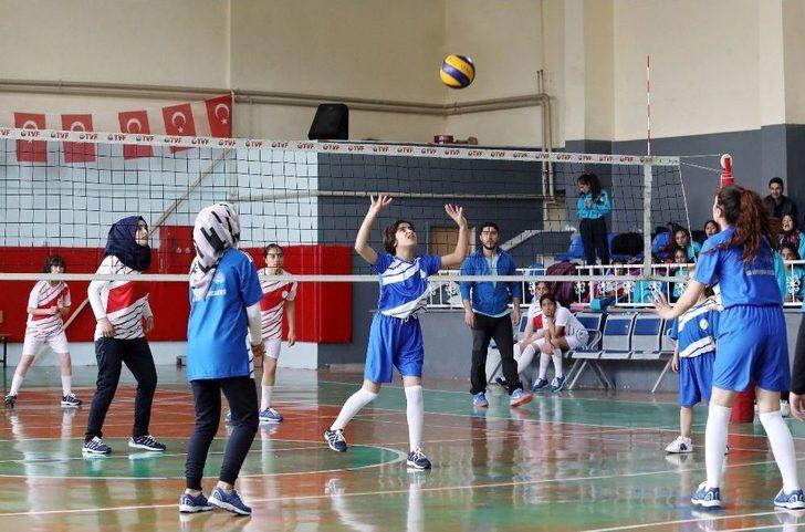 Van’da 100. Yıl Turnuvaları Tamamlandı G4