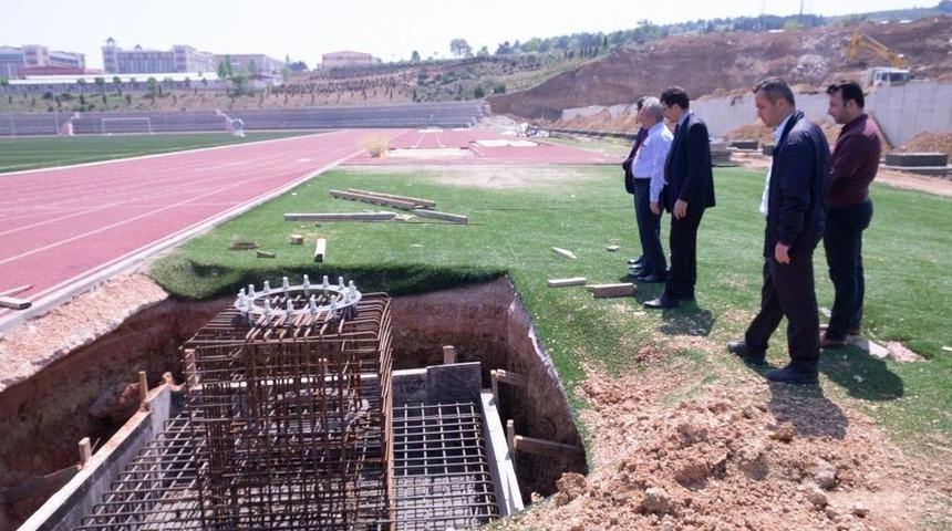 2 Bin 400 Kişilik Tribün İnşaatı Başladı