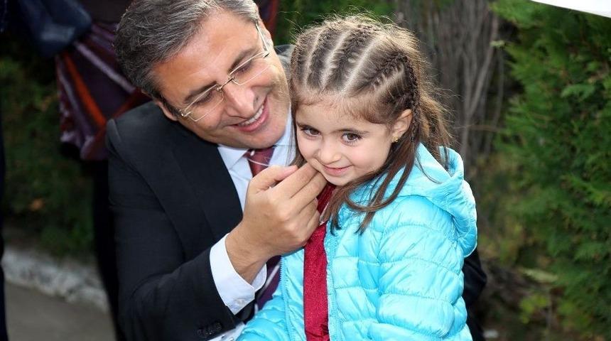 Pamuk, Mersinlilerin Yeni Yılını Kutladı