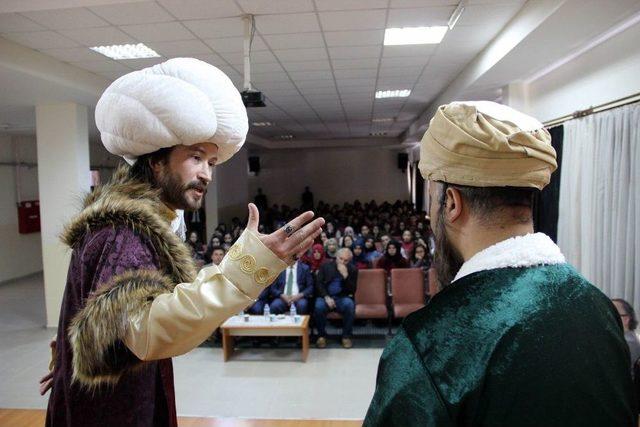 Öğretmenler Hayallerini Tiyatro Sahnesinde Gerçekleştiriyor 1