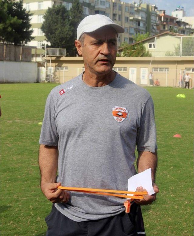 Adanaspor’da Bin 100 Sporcu İle Futbol Şenliği