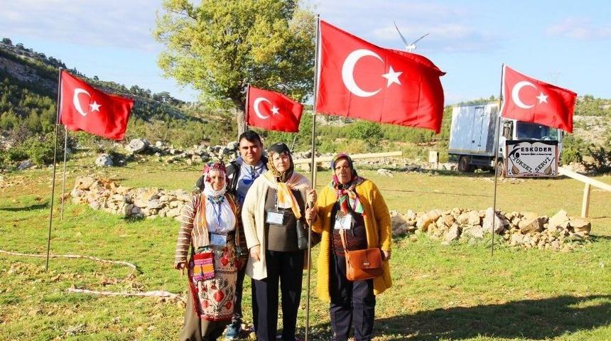 Yunus Emre Kültür Dernekleri Ve Esküder Yörük Şölenine Katıldı