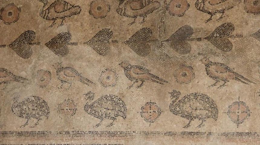 Ahırdan &Ccedil;ıkan Tarih