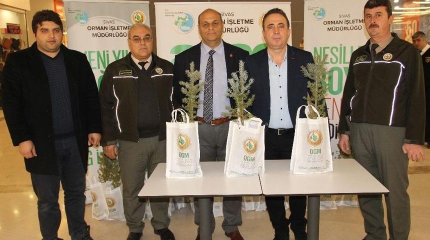 Sivas&rsquo;ta &lsquo;ağa&ccedil; Kesme, Fidan Dik&rsquo; Kampanyası