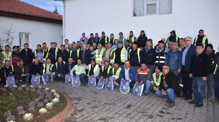 Başkan Kayda, İş&ccedil;ilerin Yeni Yılını Kutladı