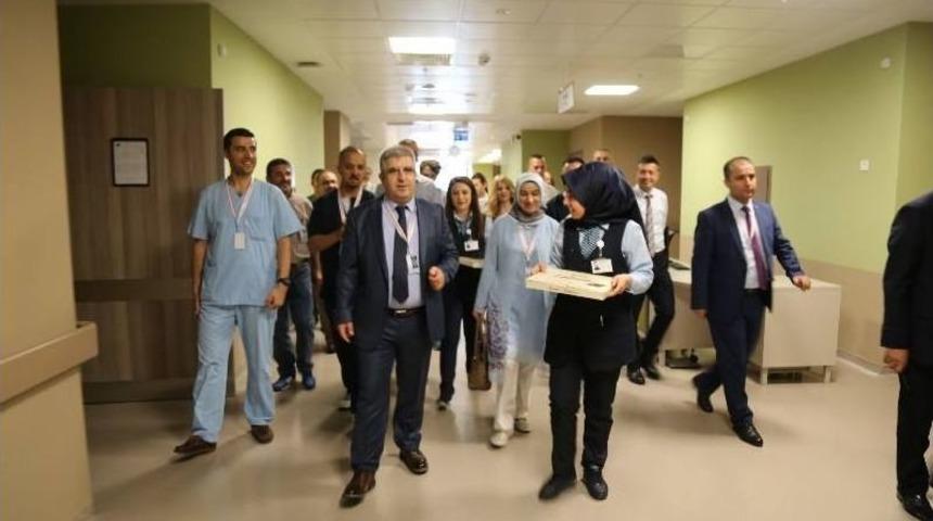 Kayseri Şehir Hastanesi’nde İlk Bayramlaşma