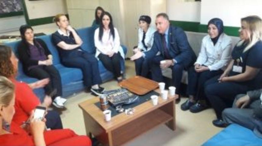 Ensarioğlu, Ebelerin Sorunlarını Dinledi