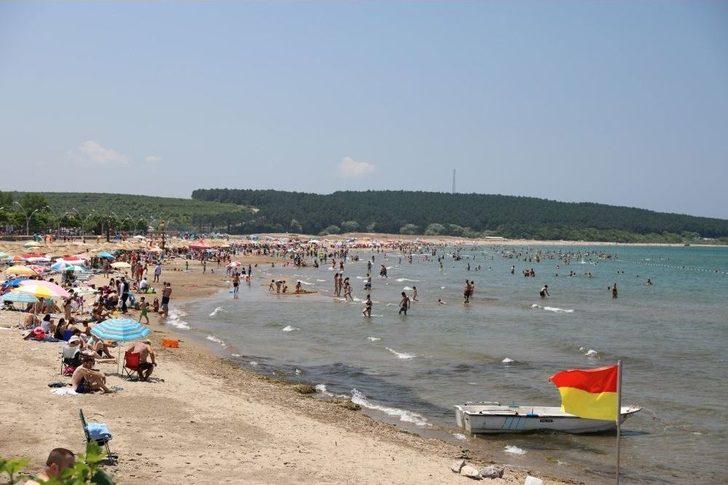 Kocaeli Plajlarında 53 Kişi Boğulmaktan Kurtarıldı