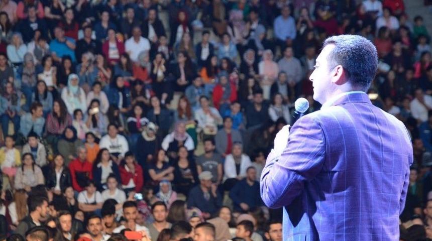 Boz&uuml;y&uuml;k&rsquo;te Buray Fırtınası Esti