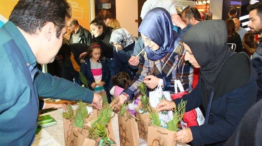 Samsun&rsquo;da 3 Bin Fidan Dağıtıldı