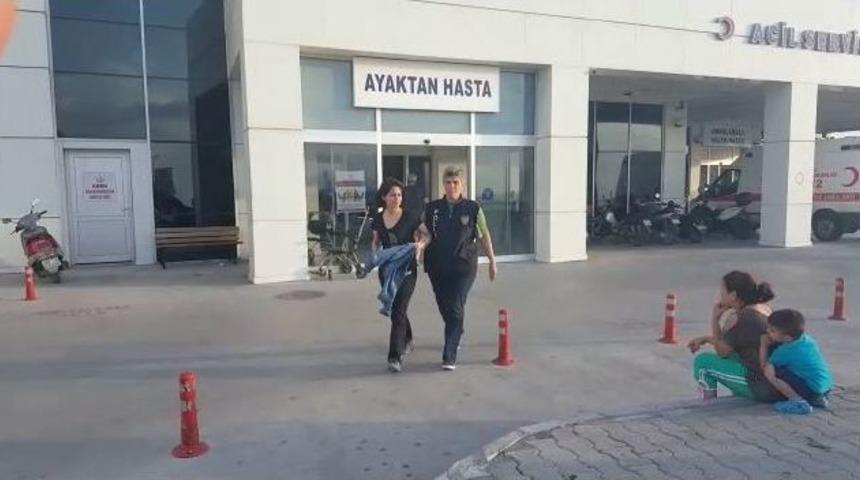 Kuşadası Otele Fuhuş Baskını; 4 Gözaltı