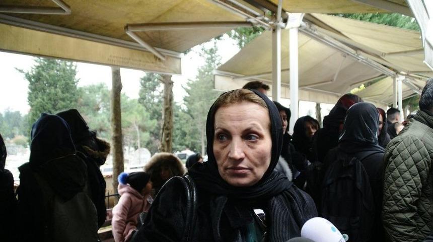 &Uuml;nl&uuml; Y&ouml;netmen Mustafa Mayadağ Son Yolculuğuna Uğurlandı