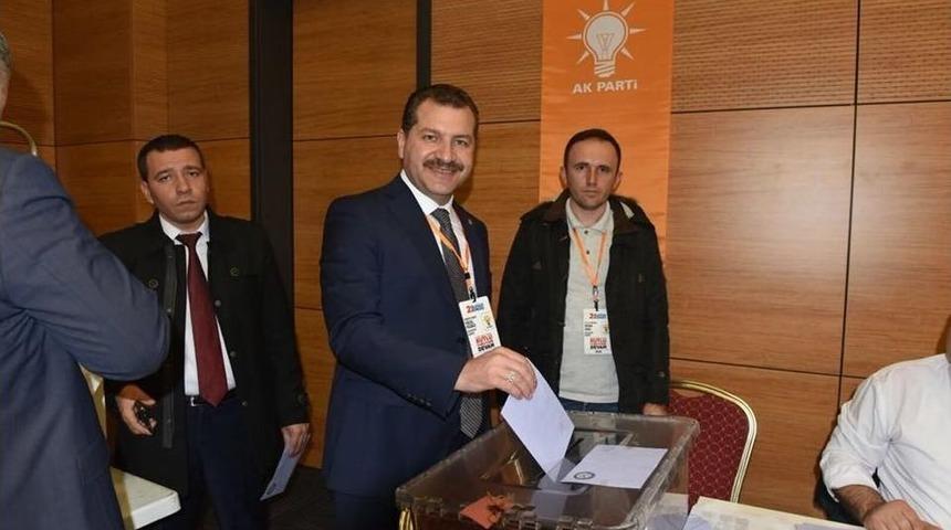 Ak Parti Karesi &rsquo;de Yeni İl&ccedil;e Başkanı Baytekin