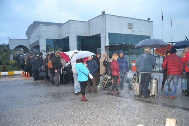 Türk Tatilciler Yılbaşında Yunan Adalarına Akın Etti