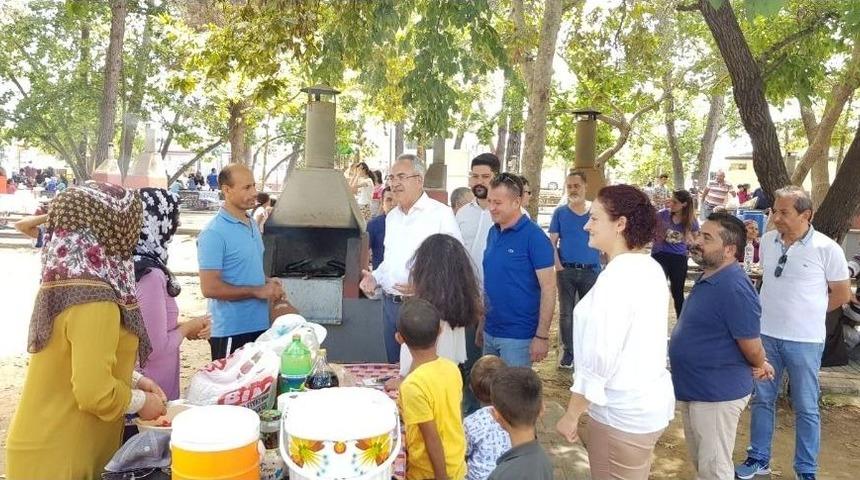 Milletvekili Aydın: &ldquo;istikrarın G&uuml;vencesi Ak Parti &rdquo;