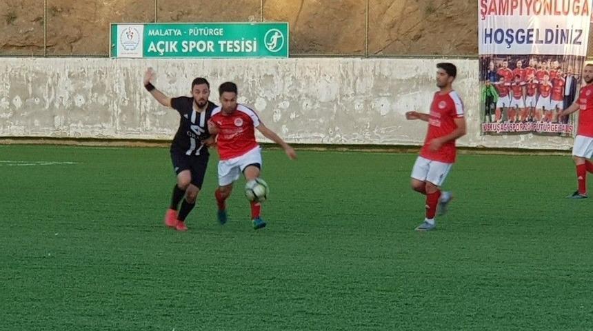 Futbol Turnuvasında Şampiyon H&uuml;s&uuml;kl&uuml;spor Oldu