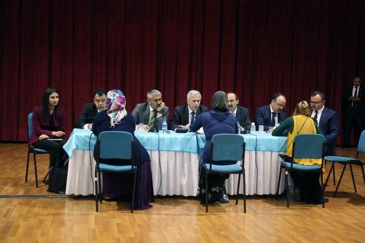 Vali Kamçı Vatandaşların Sorunlarını Dinledi G2