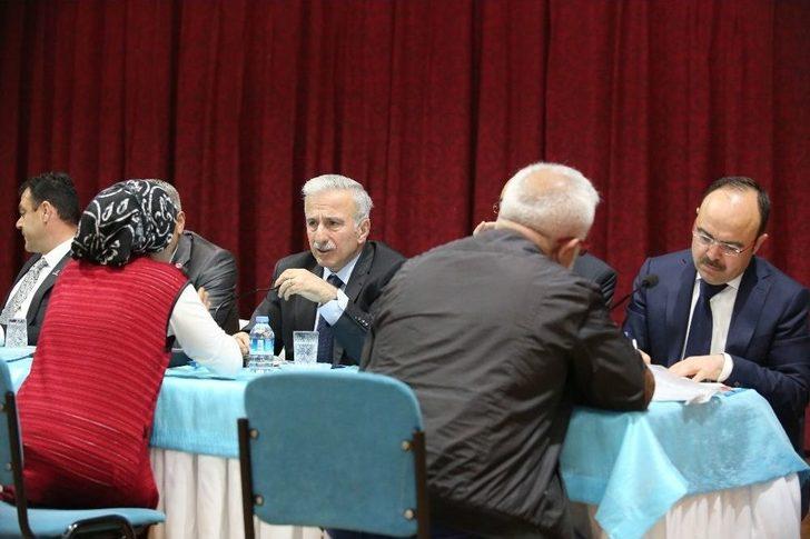 Vali Kamçı Vatandaşların Sorunlarını Dinledi G4