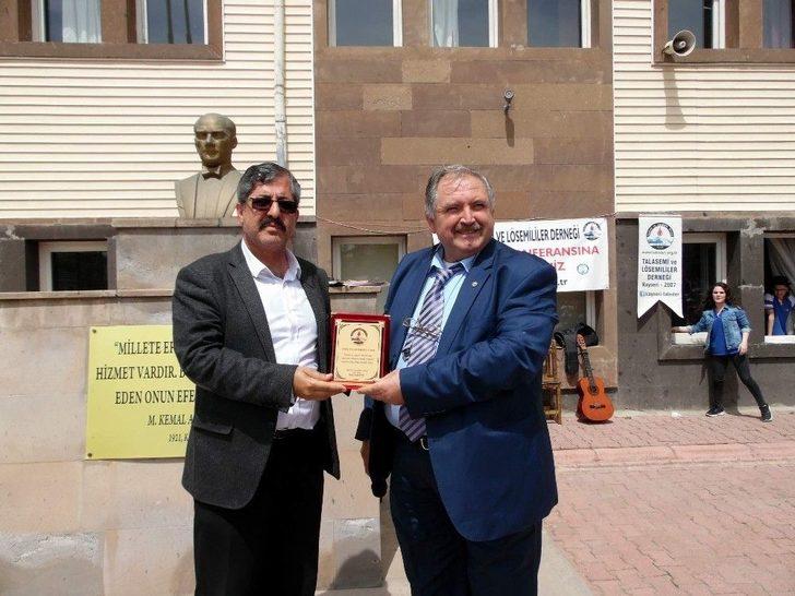 Talasemi Ve Lösemili Hastaları Yararına Kermes Ve Sergi G3