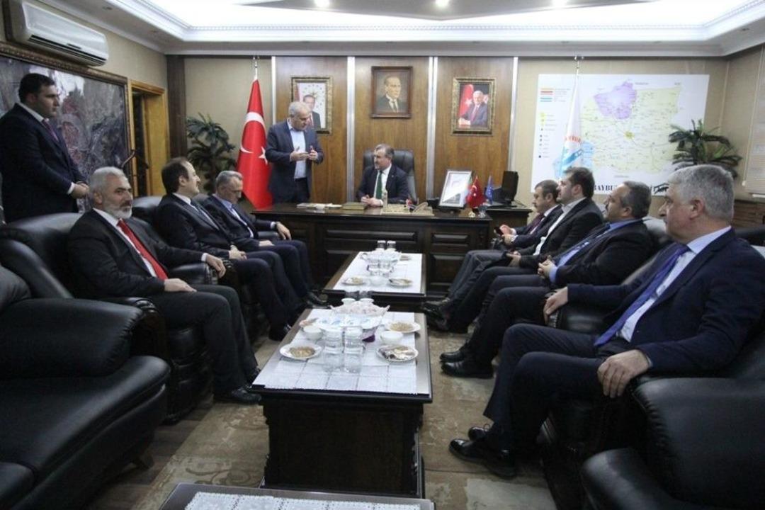 Bakanlar Ağbal Ve Bak Bayburt Belediyesi&rsquo;ni Ziyaret Etti