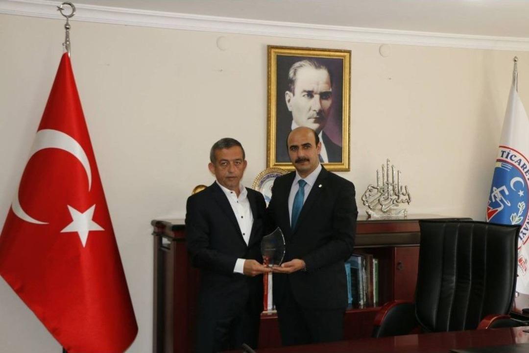 Erzincan Tso Başkanı Ahmet Tanoğlu Mazbatasını Aldı