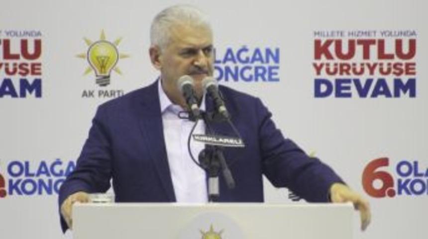 Başbakan Yıldırım: &ldquo;darbecilerin Mi, Darbeye G&ouml;ğs&uuml;ne Geren Vatandaşlarımın Mı Yanındasın?