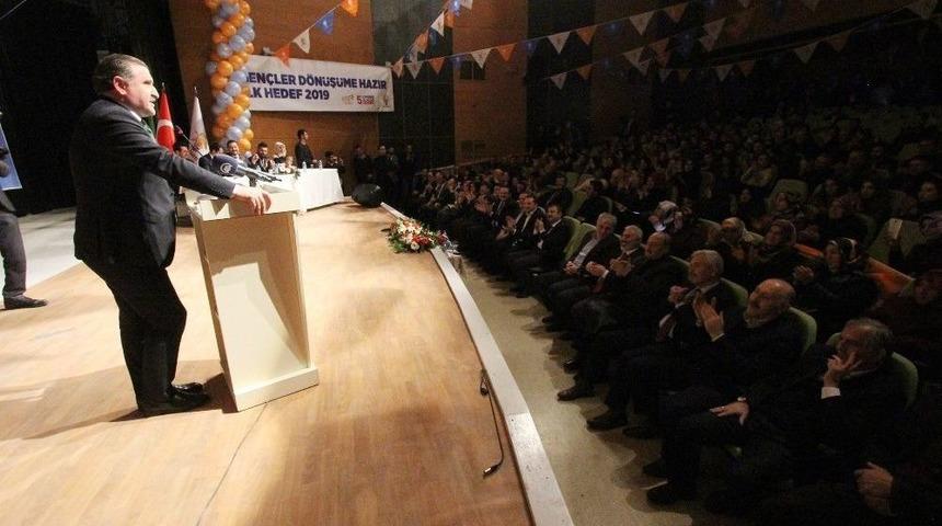 Gen&ccedil;lik Ve Spor Bakanı Bak: &ldquo;gen&ccedil;ler Yolunuz A&ccedil;ık. Ben Bunun Bir &Ouml;rneğiyim&rdquo;