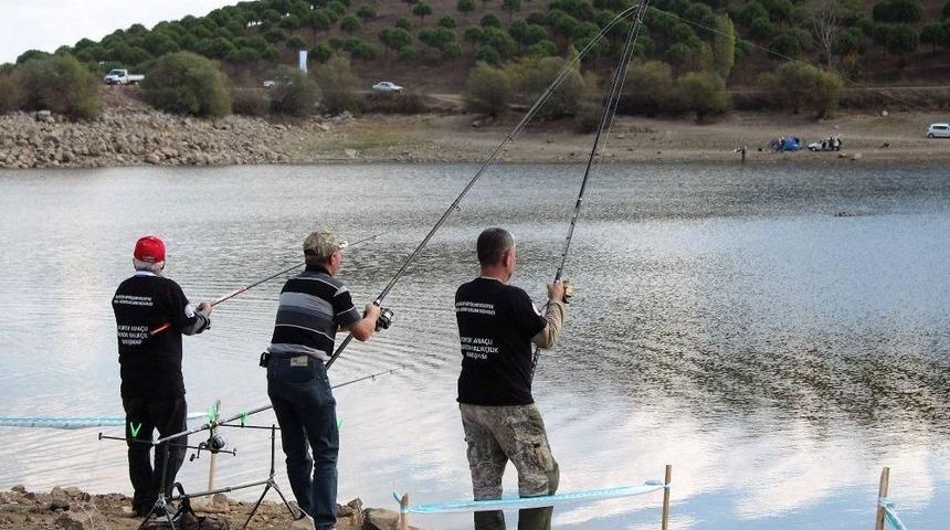 Eskişehir&rsquo;de Balık Av Sezonu A&ccedil;ıldı