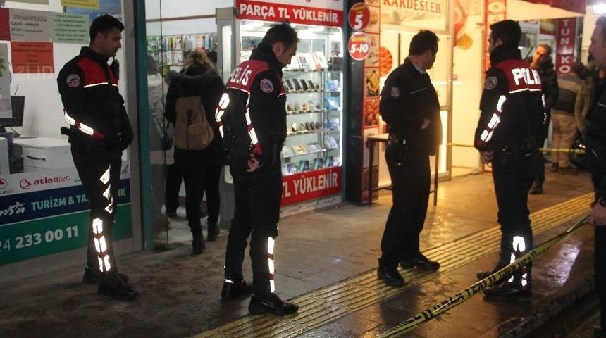 İlk Geldiğinde Tartıştı, İkinci Geldiğinde Vurdu