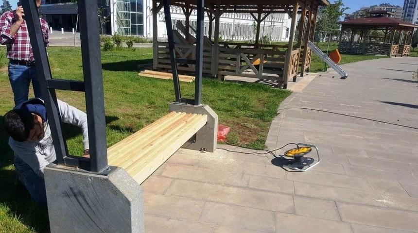 Yenişehir Belediyesi Park Bakım Ve Onarım &Ccedil;alışmalarına Hız Verdi