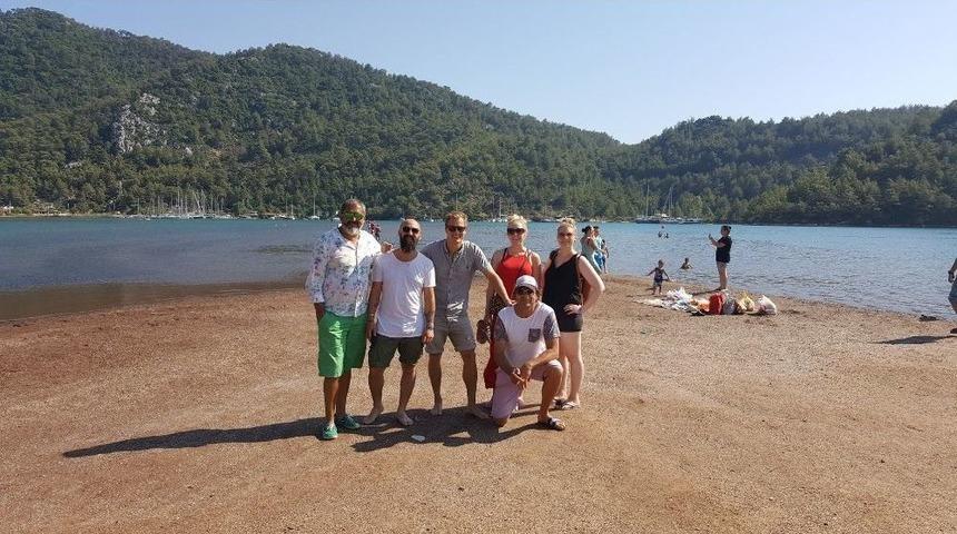 D&uuml;nyaca &Uuml;nl&uuml; Film Devi Warner Bros Marmaris&rsquo;i Se&ccedil;ti