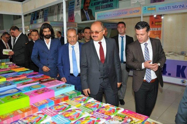 Akşehir 4. Kitap Fuarı Açıldı G1