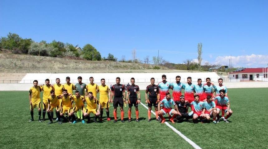 Suşehri’nde Futbol Turnuvası