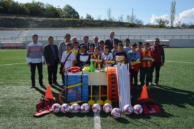 Suşehri’nde ’futbol Okulu’ Projesi