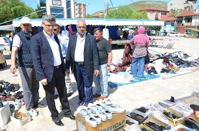 Başkan Yardımcısı Avcıoğlu Bozüyük Sosyal Aile Derneği Kermesinin Açılışına Katıldı