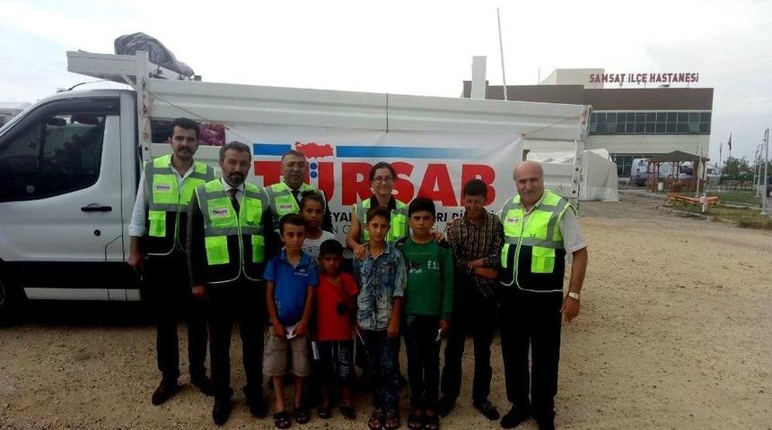 T&uuml;rsab&rsquo;tan Samsatlı Depremzedelere Yardım