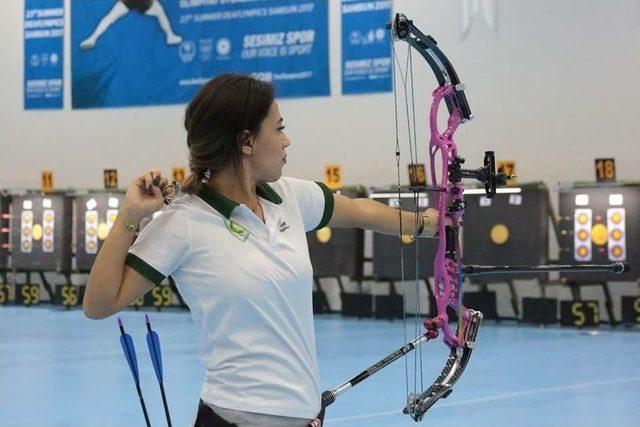 İsteyen Her Manisalı Ok Atacak 1