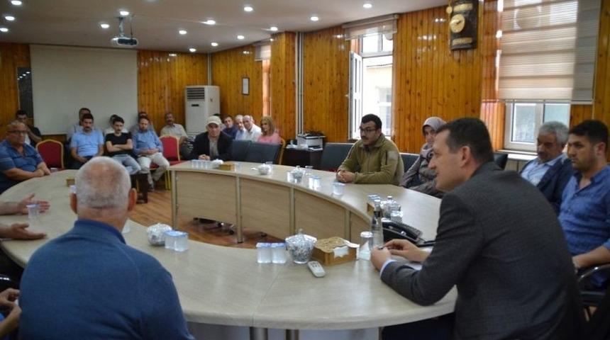 &Uuml;rkmezer, &ldquo;halkımız Hizmetin İyisini Hak Ediyor&rdquo;