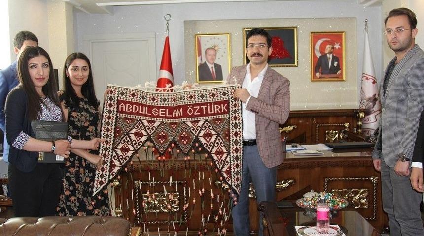 Başkan Vekili &Ouml;zt&uuml;rk, Belediye Personelleriyle Bayramlaştı