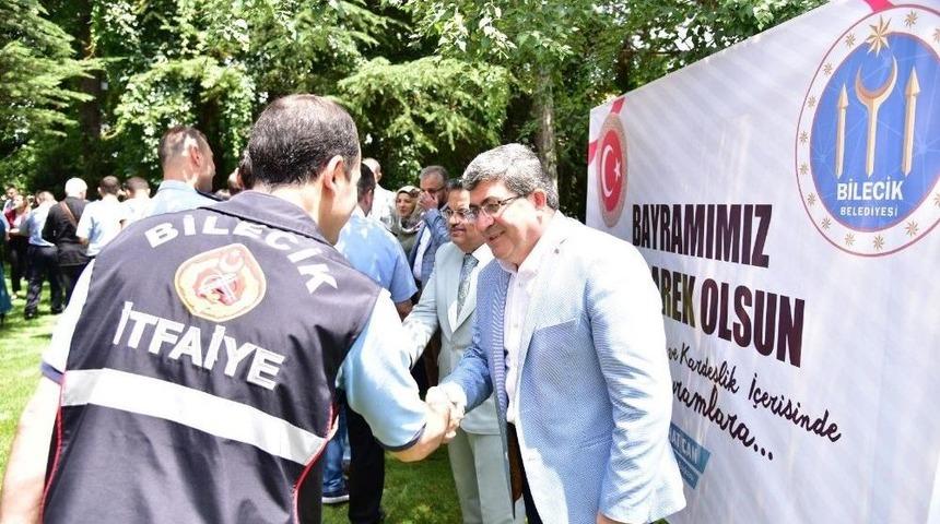 Bilecik Belediyesi&rsquo;nden Bayramlaşma Programı