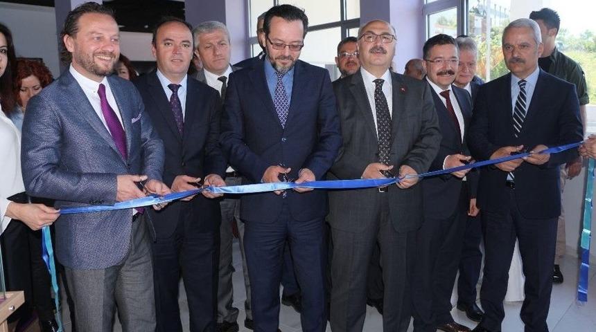 "diş Sağlığı İ&ccedil;in Kuşadası&rsquo;na Yolculuk&ldquo; Projesi Hayata Ge&ccedil;irildi