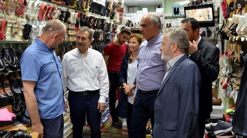 Başkan Ata&ccedil;, Sivrihisar&rsquo;da Esnaf Ziyareti Ger&ccedil;ekleştirdi