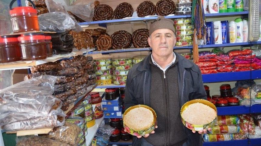 Sason&rsquo;da Bir Yılda 90 Ton Bal &Uuml;retildi