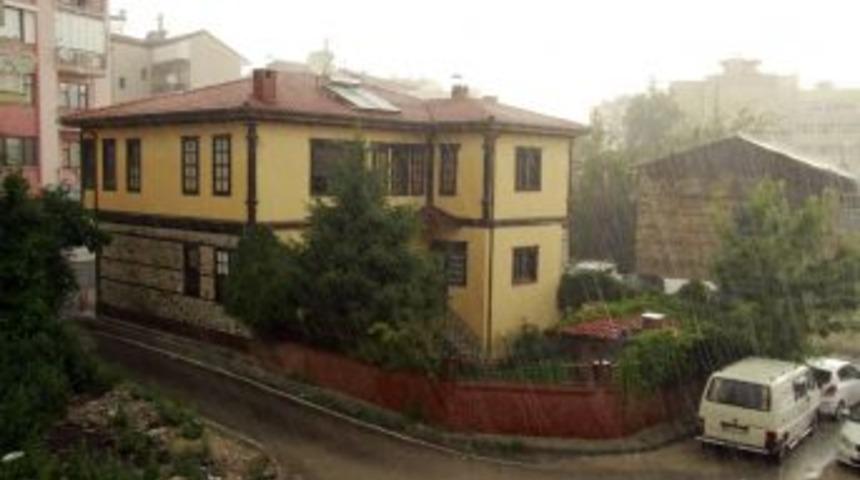 Isparta&rsquo;ya Kuvvetli Yağış Uyarısı