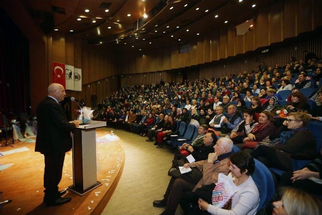 Yenimek Kursiyerlerinden Yeni Yıl Konseri